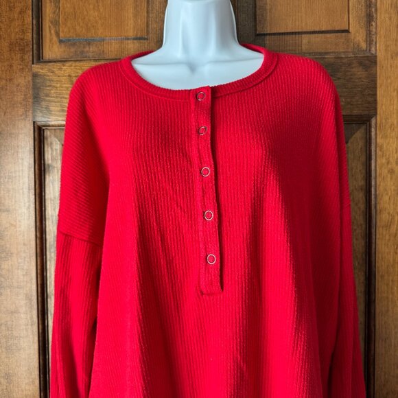 Old Navy Robbie Red Henley w/Snaps Tunic Medium - Picture 2 of 11
